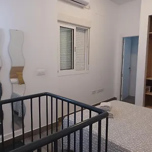 Apartamento En El Casco Antiguo En Plena Alameda, Sevilla
